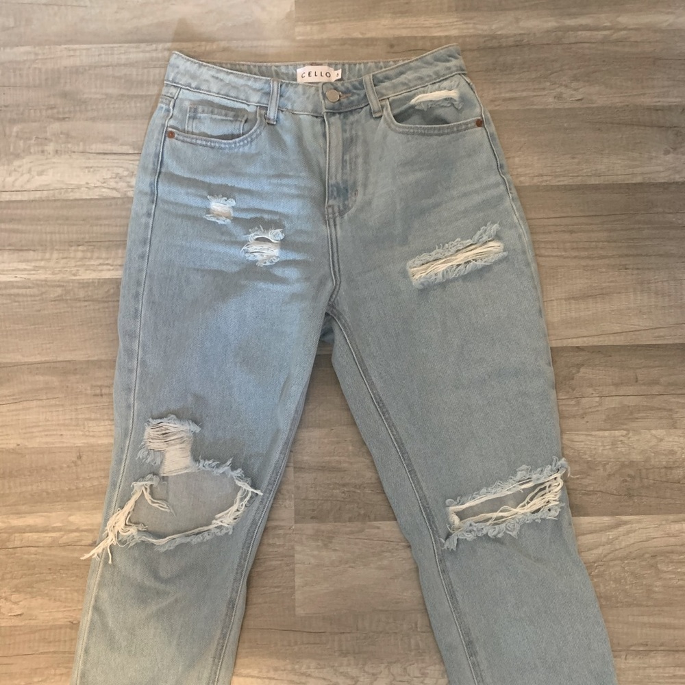 Women’s Cello jeans size 5